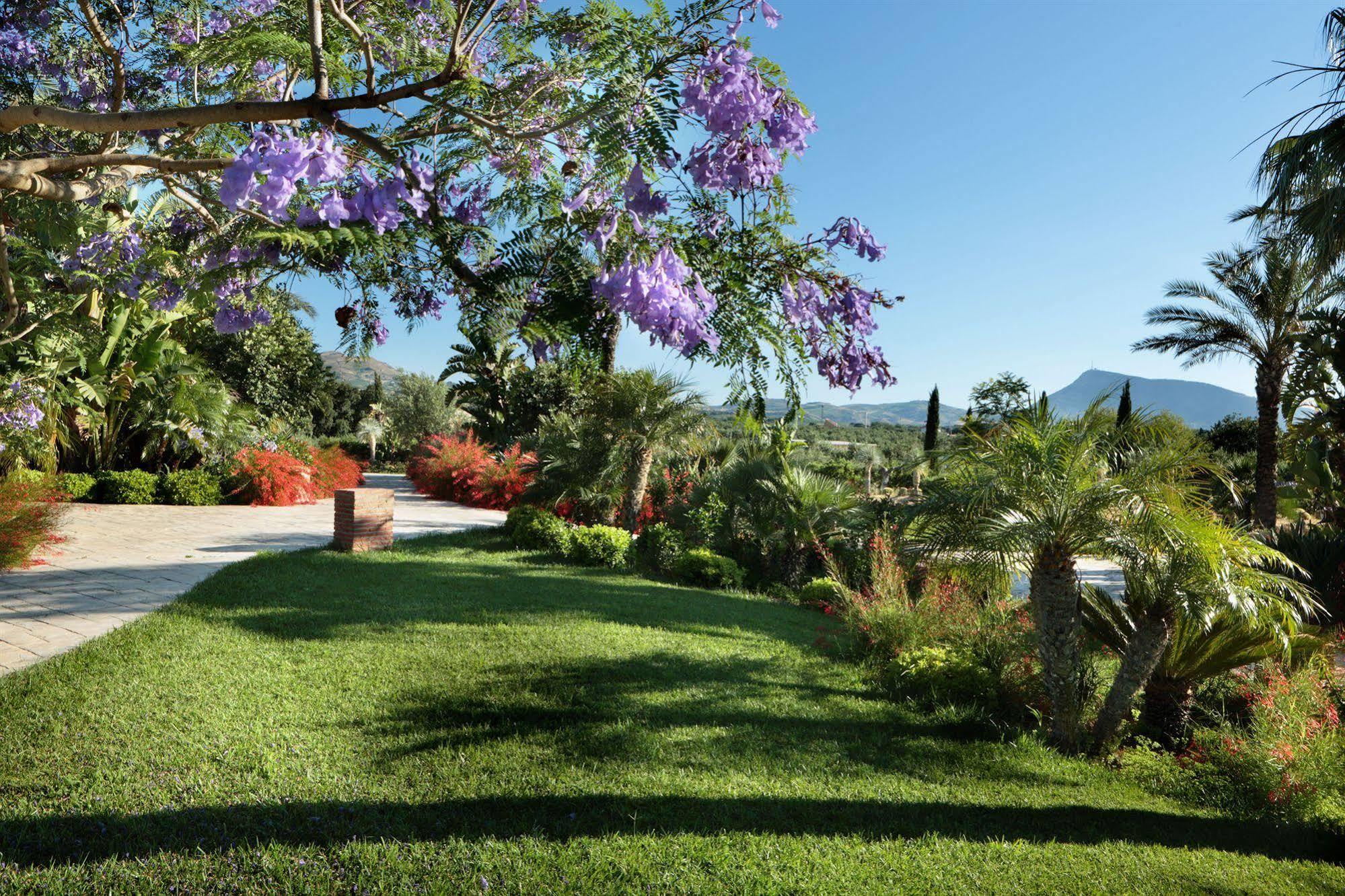 Il Baglio Della Luna Relais By Le Dhome Sicily Balestrate Exterior photo